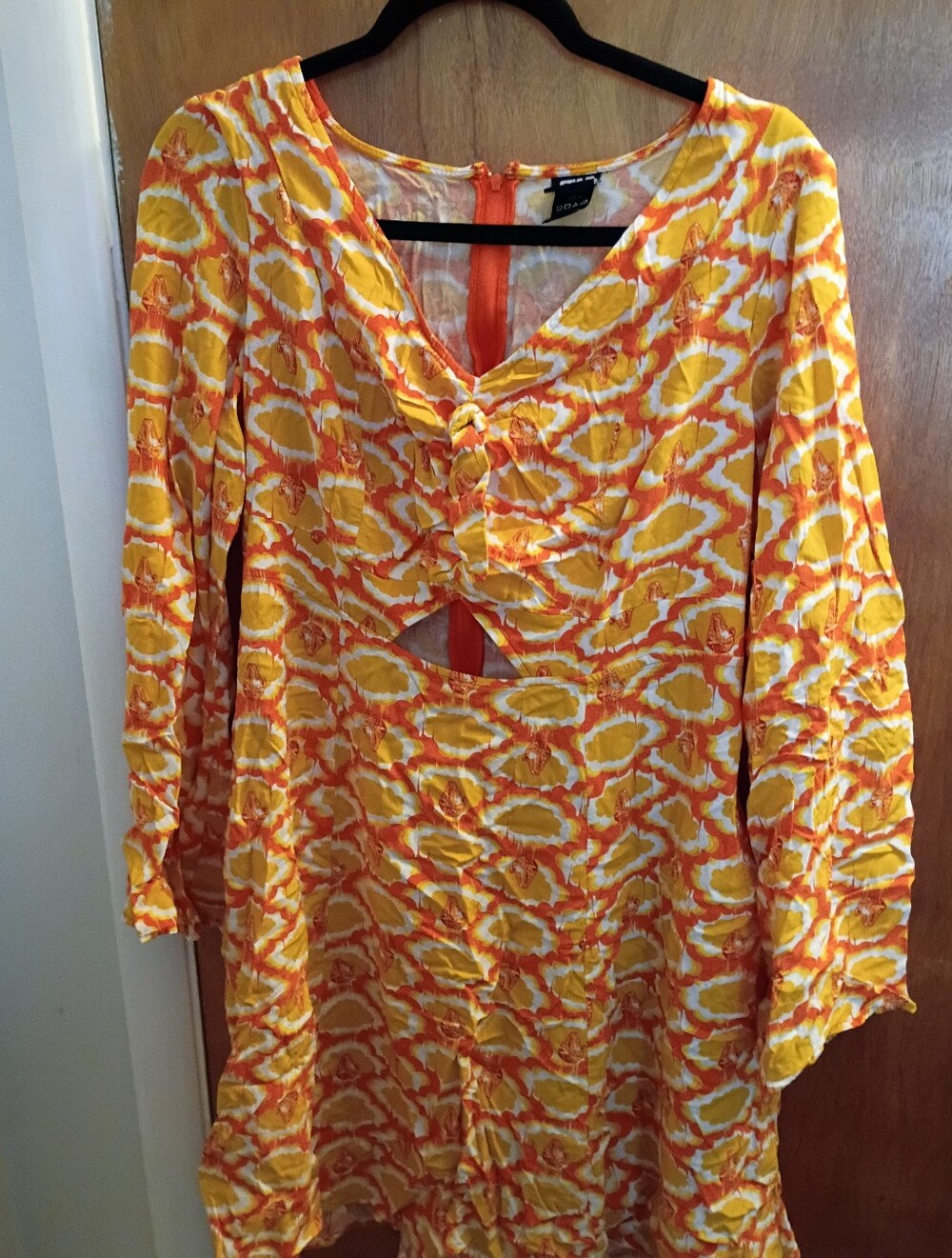 Star Wars Vibrant Yellow-Orange Printed Women’s Dress Size 10